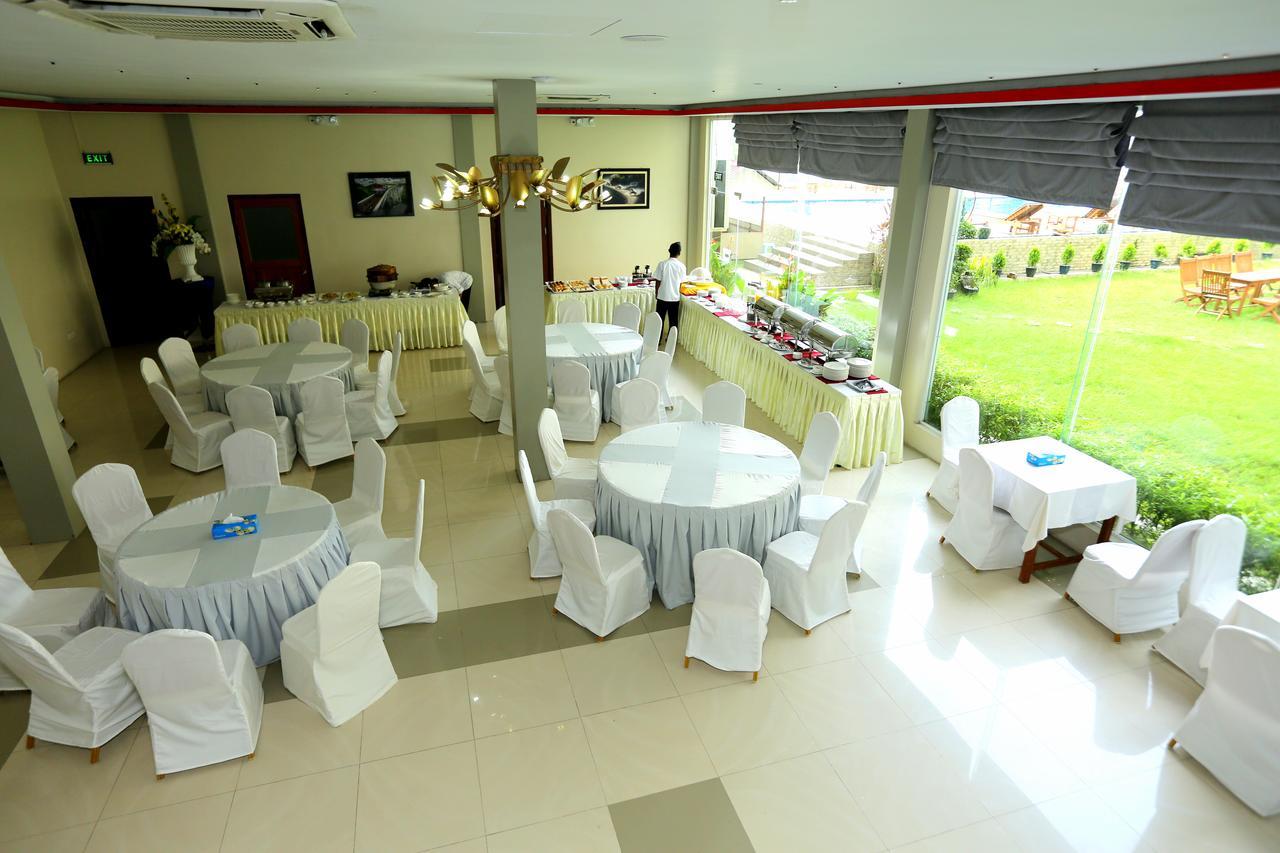 Hotel Sincere Smile Yangon Exterior foto