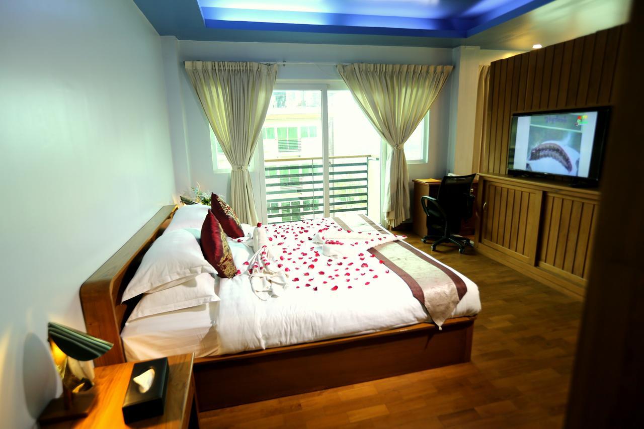 Hotel Sincere Smile Yangon Exterior foto