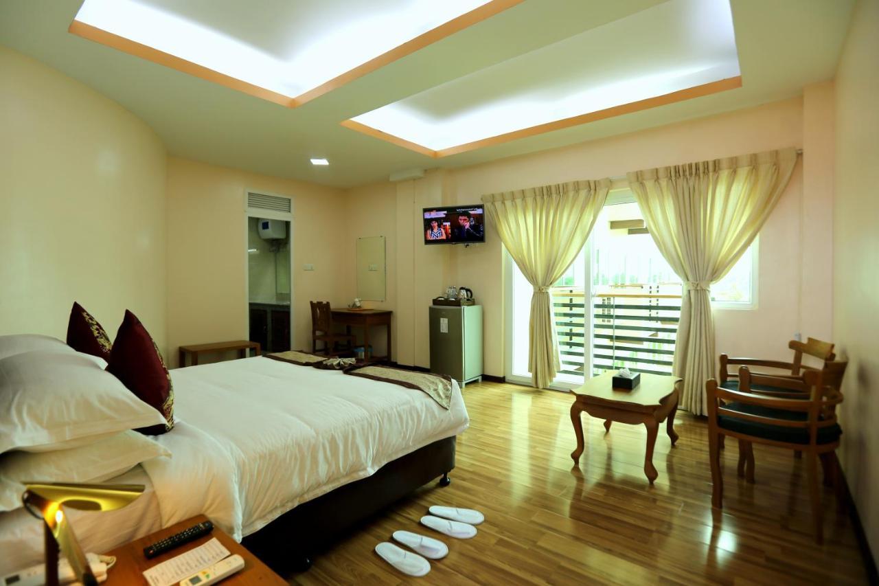 Hotel Sincere Smile Yangon Exterior foto