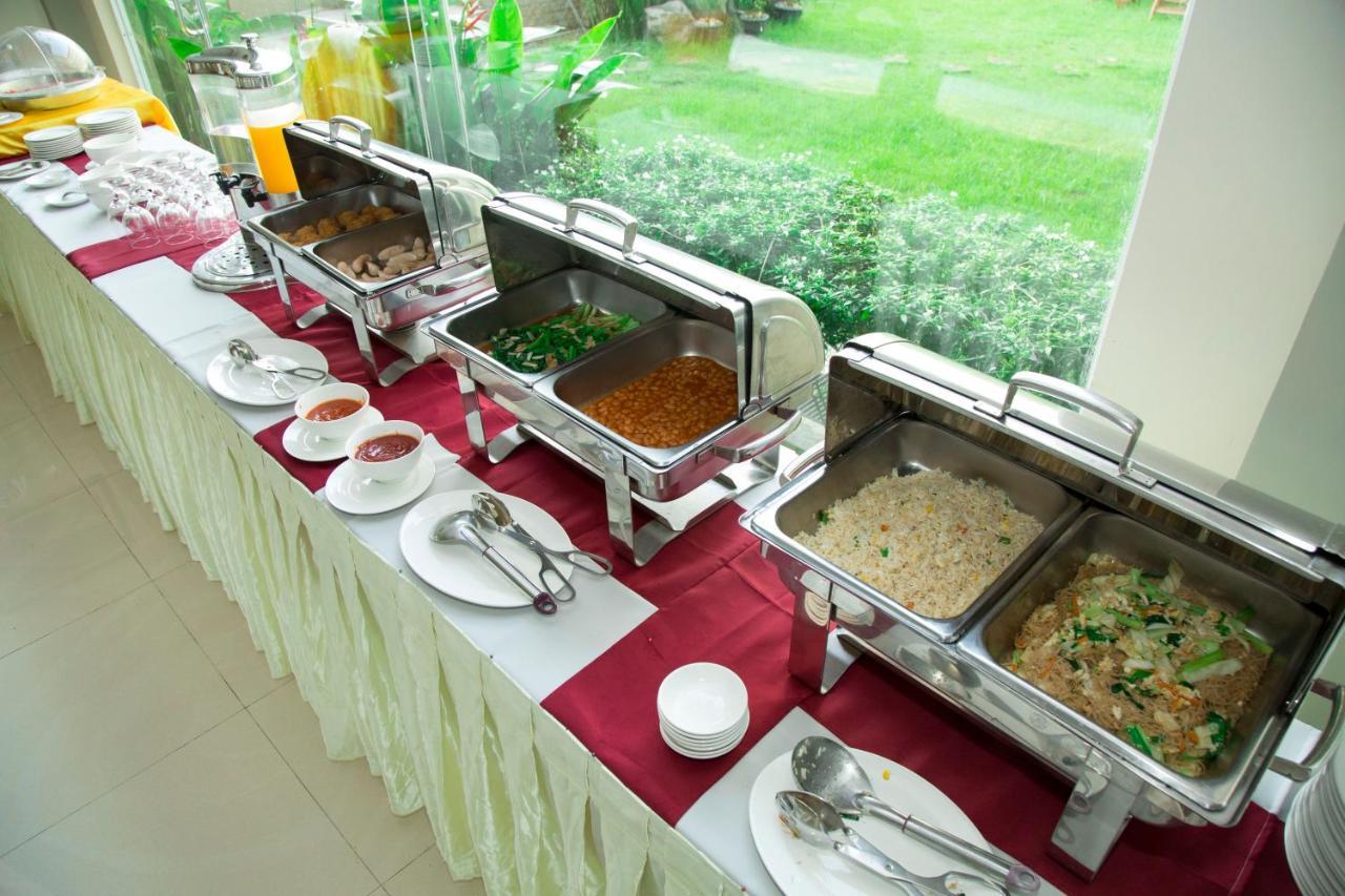 Hotel Sincere Smile Yangon Exterior foto
