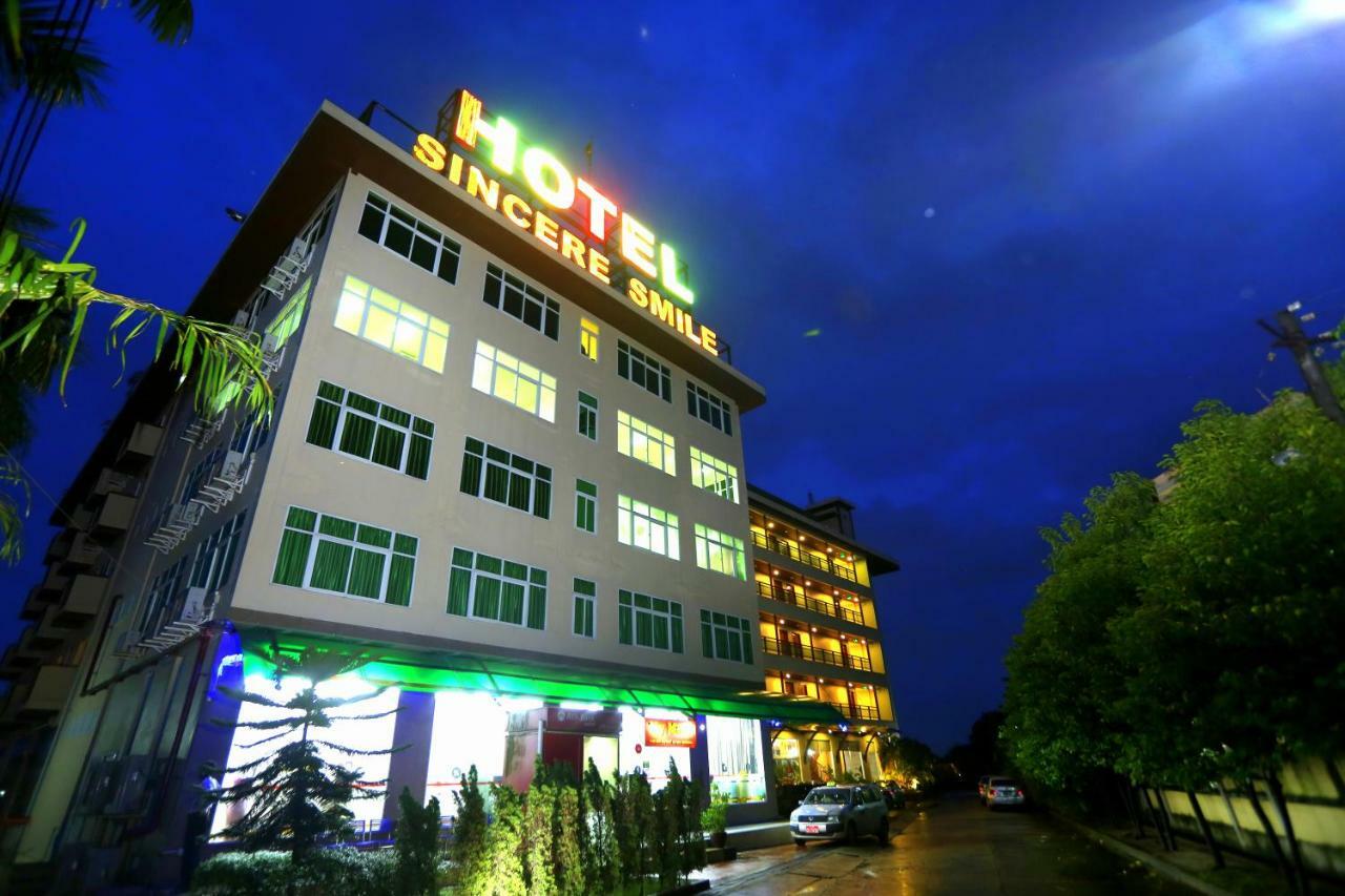 Hotel Sincere Smile Yangon Exterior foto